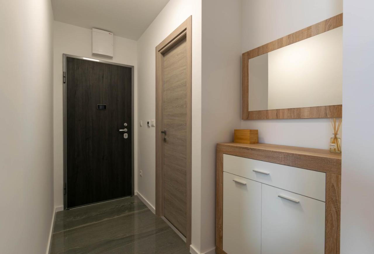 Empress Apartment Сплит Экстерьер фото